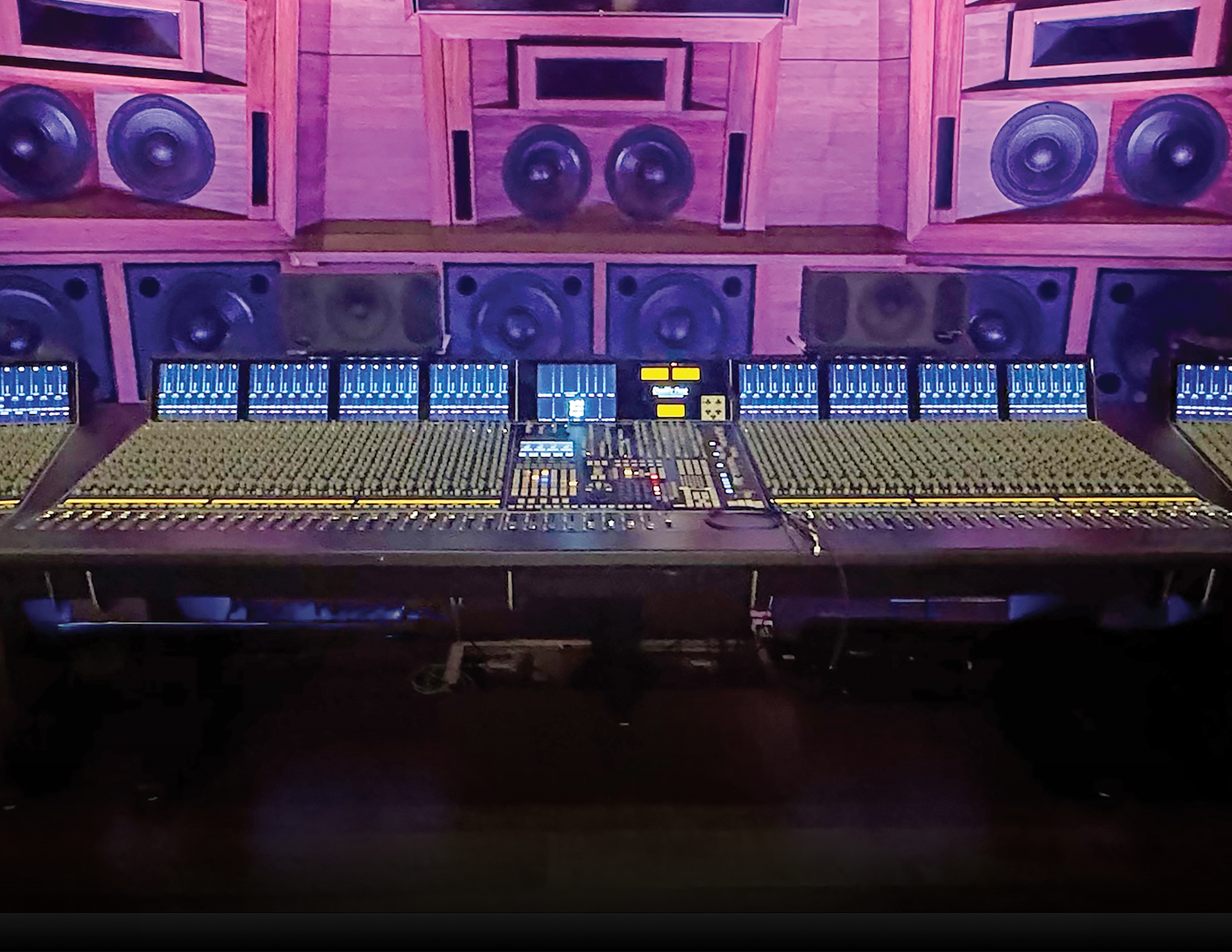 Saudade② REWIND × 02 DESIGN LABORATORY Dr. Dre Upgrades His Aftermath Entertainment Studio Facility